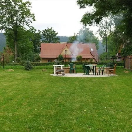 シャレー Spacious Tatra Retreat For Families & Groups Of Friends *